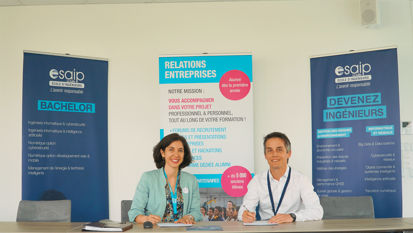 La signature du partenariat entre l'Esaip et Almond